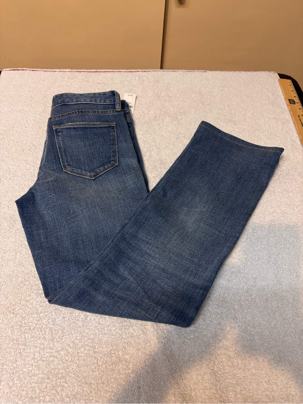 Women’s Gap 1969 Perfect Boot Denim Jeans. Size 26 Short. New with tags